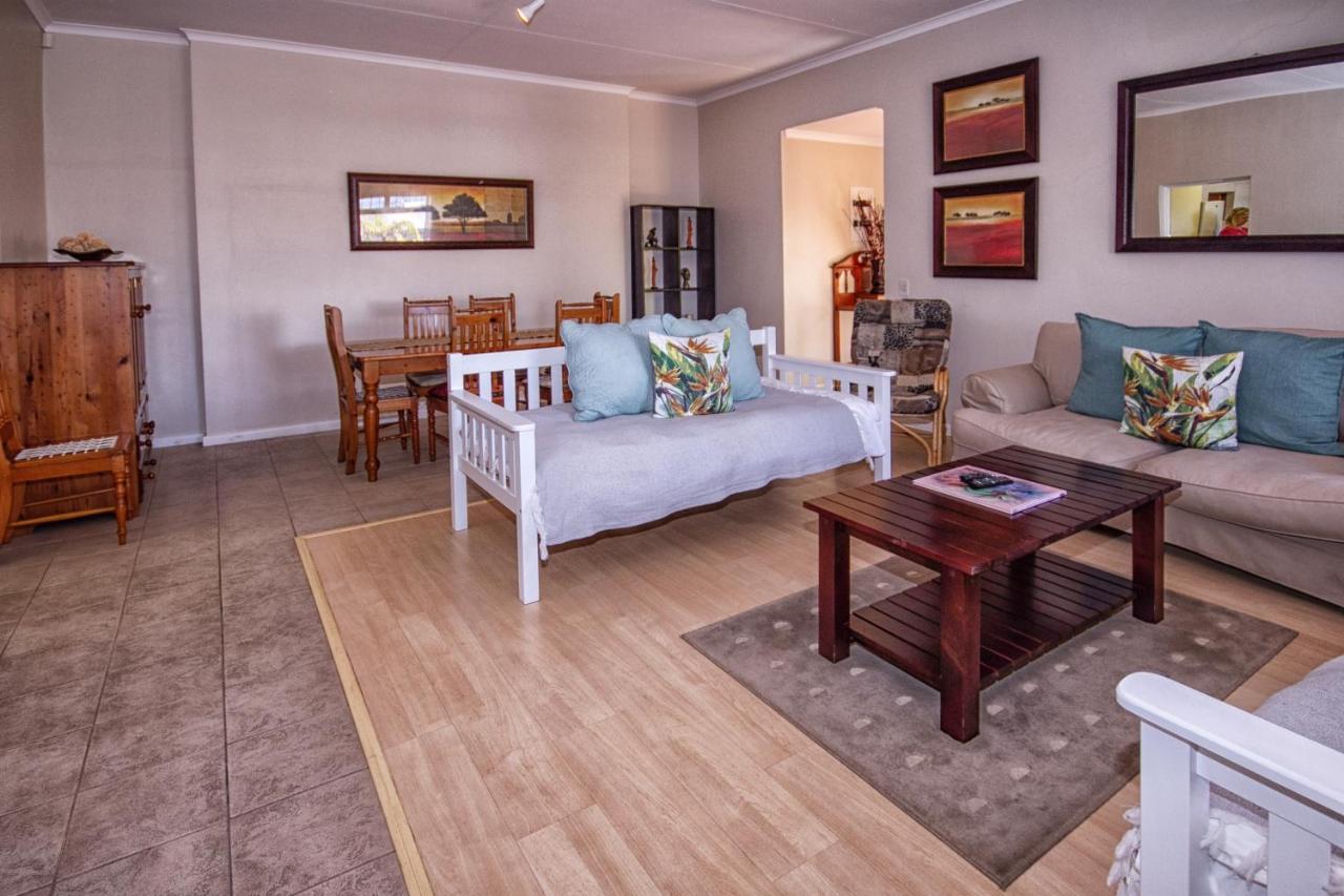 Ohannas Bnb & Self Catering Plettenberg Bay Bagian luar foto