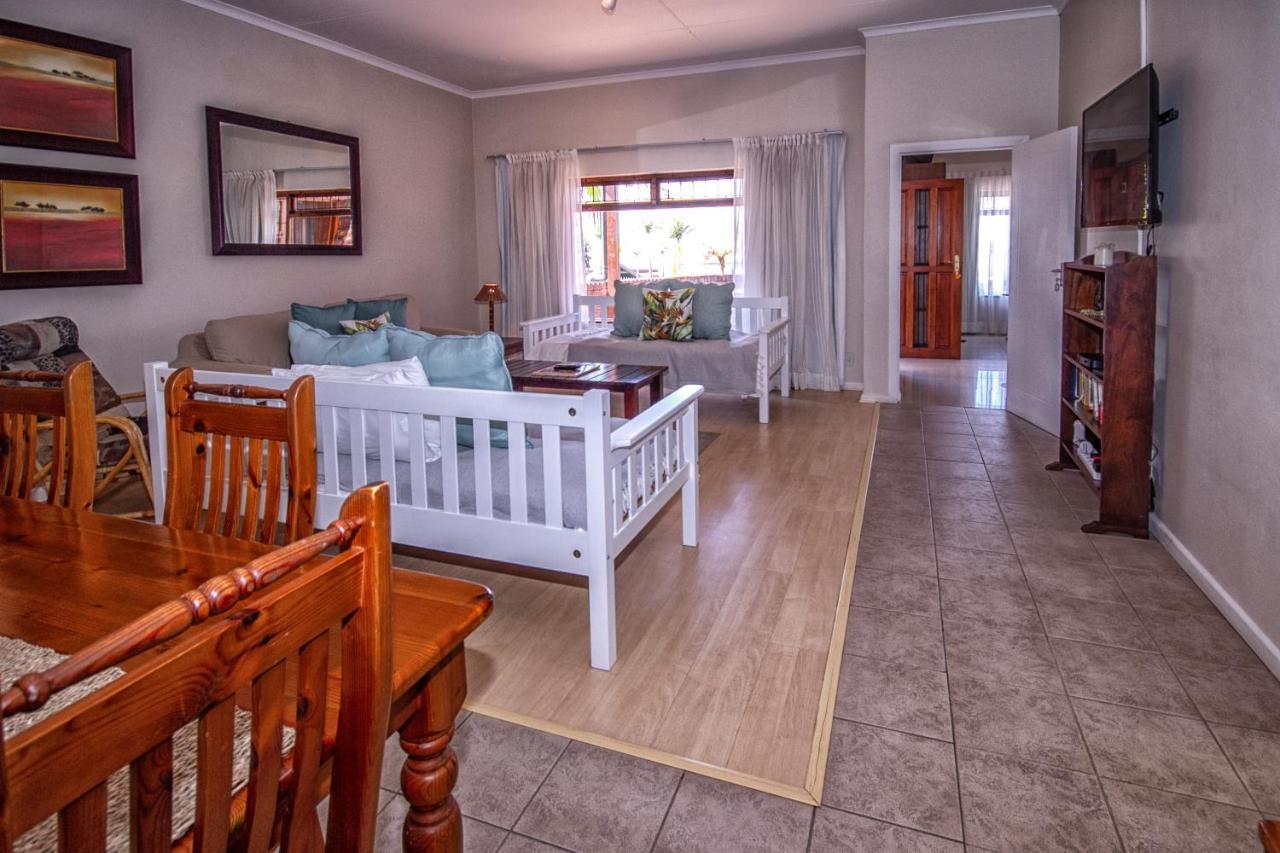 Ohannas Bnb & Self Catering Plettenberg Bay Bagian luar foto