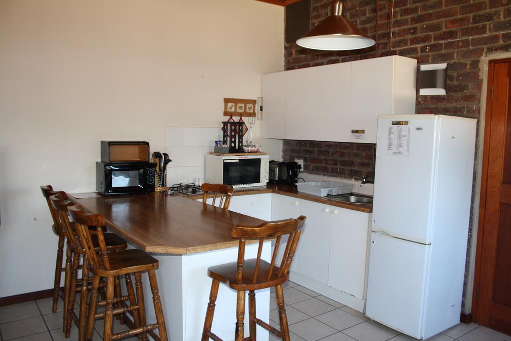 Ohannas Bnb & Self Catering Plettenberg Bay Bagian luar foto